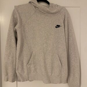 nike sweatshirt